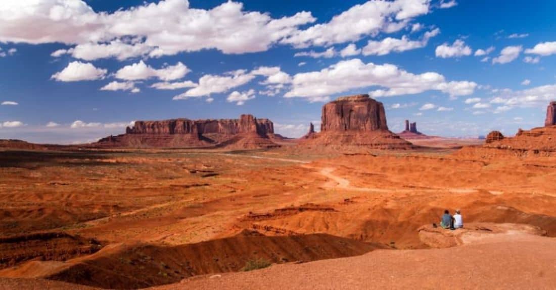 Pros and cons of living in the USA for expats